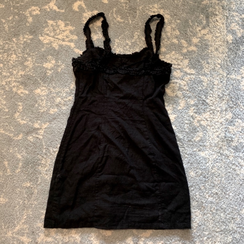 Black Ruffle Dress - Picture 4 of 5